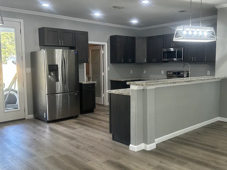6599 Johnson Ln — Photo 11