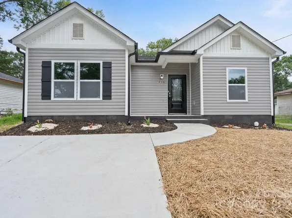 236 Glenn St NW, Concord, NC 28025