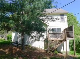 703 NE 55th St, Kansas City, MO 64118