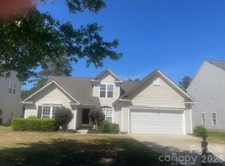 11619 Planters Estates Dr, Charlotte, NC 28278