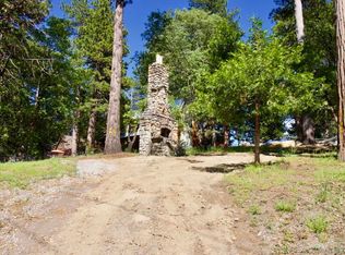 32065 Hunsaker Way, Running Springs, CA 92382