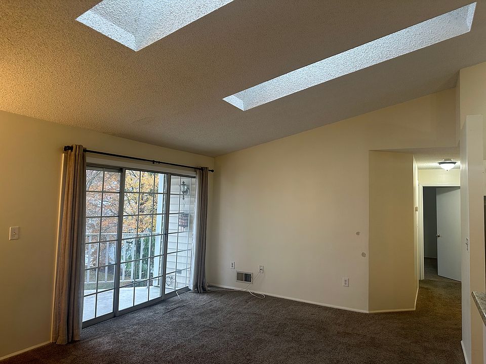 1st image of 450 Northam Dr