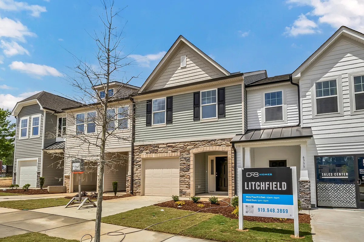 Building Photo - 6331 Granite Quarry Dr #47