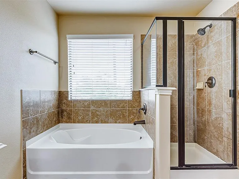 6039 Shelbourne Park Ln — Photo 22