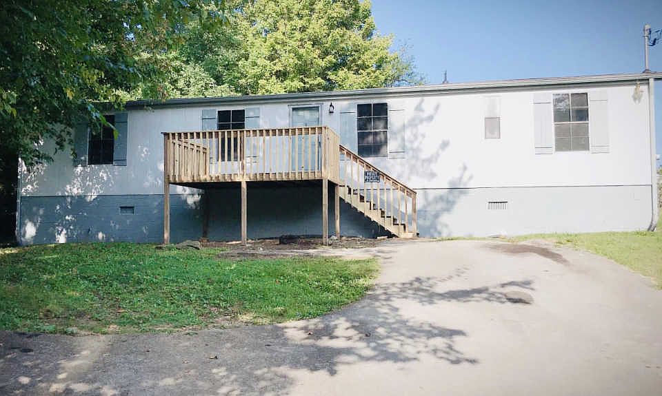 1st image of 303 Gilbert Ln