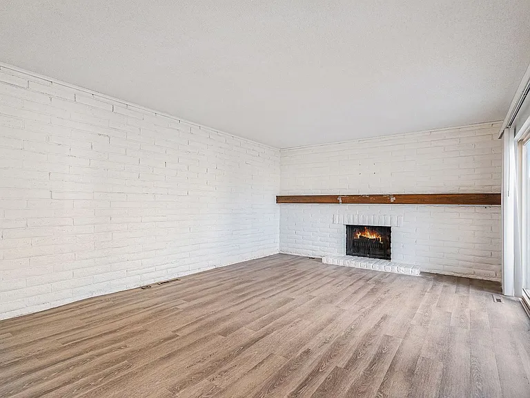 9574 E Kansas Cir #26 — Photo 5