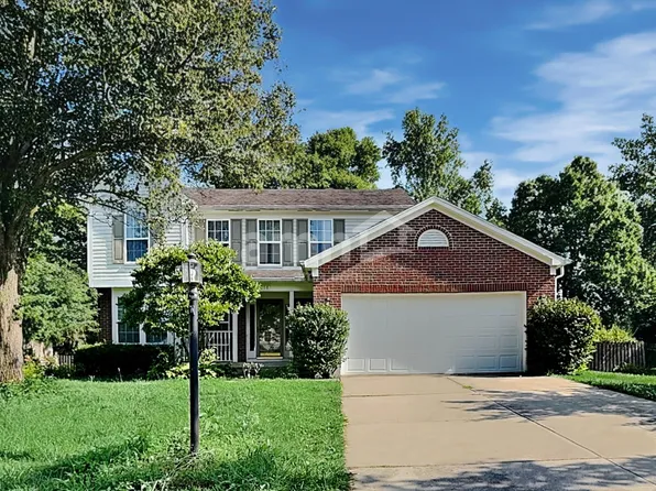 2358 Rosina Dr, Miamisburg, OH 45342