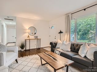 6715 Reddman Rd, Charlotte, NC 28212