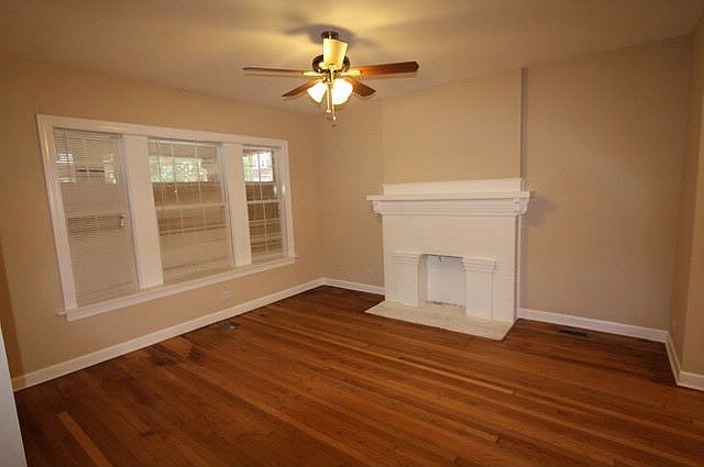 2nd image of 6944 S Peoria St #2