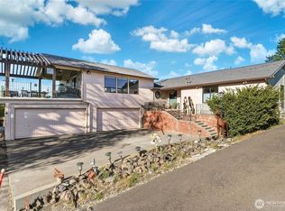 1520 Kaniksu Loop, Walla Walla, WA 99362