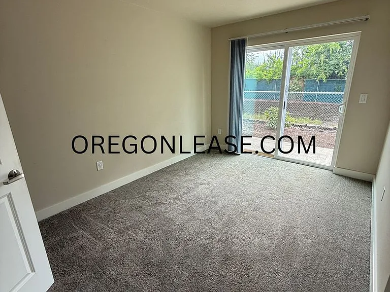 4080 Horace St #3 — Photo 7
