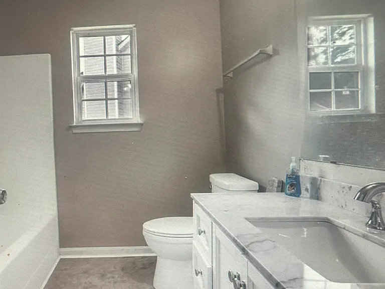 2592 Brookgate Xing — Photo 9