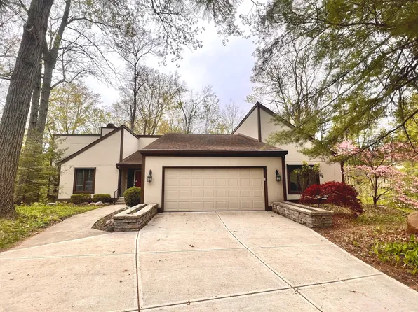5244 Fawn Hill Ter, Indianapolis, IN 46226