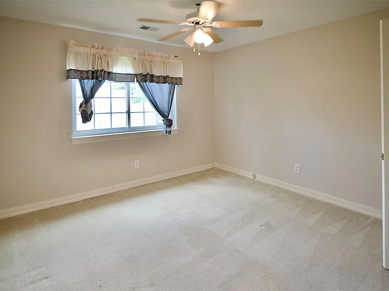 1839 Lake Winds Dr — Photo 29