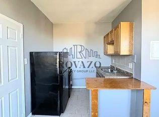 329 Park Ave #7A, Newark, NJ 07107