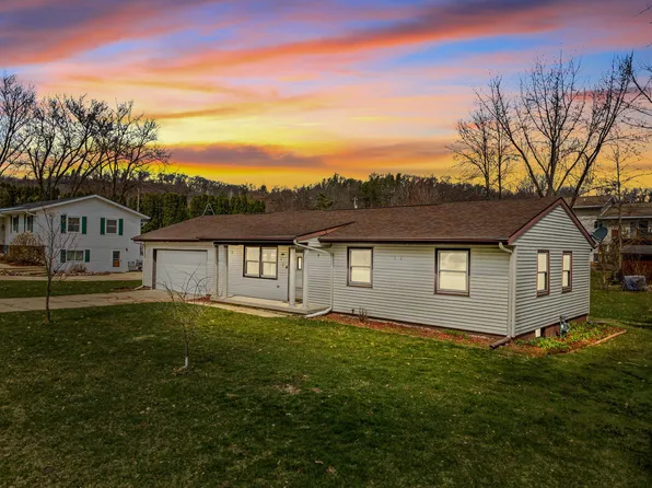 1310 Circle Dr, Sparta, WI 54656