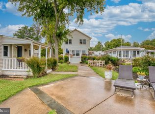 78 W Kingston Park Ln, Middle River, MD 21220