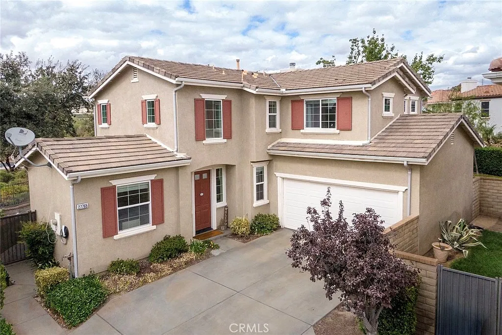 3 bed, 2.5 bath, 1623 sqft, $4,000 — Photo 1
