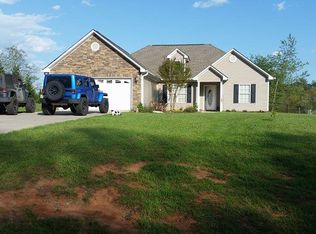 1438 Bill Presley Rd, Cleveland, GA 30528