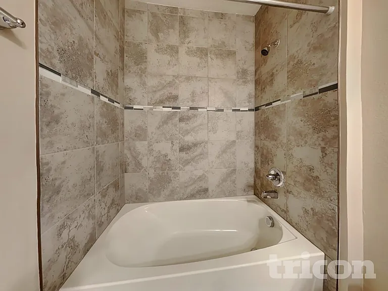 1523 Scrub Jay Ct — Photo 16