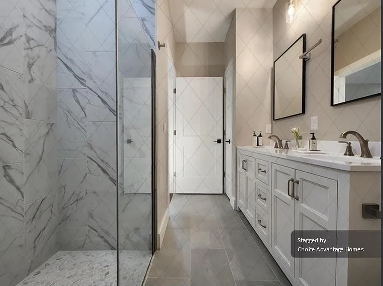 6388 W Flanders Ln — Photo 6