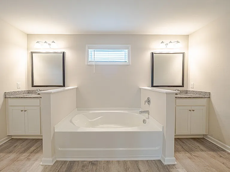 1545 Sawtooth Dr — Photo 33