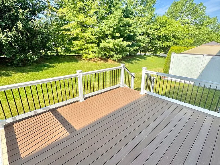 8704 Mayfair Ct — Photo 35