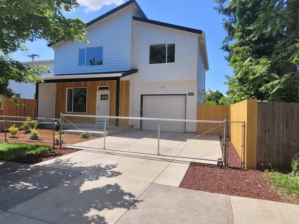 5871 SE 104th Ave, Portland, OR 97266