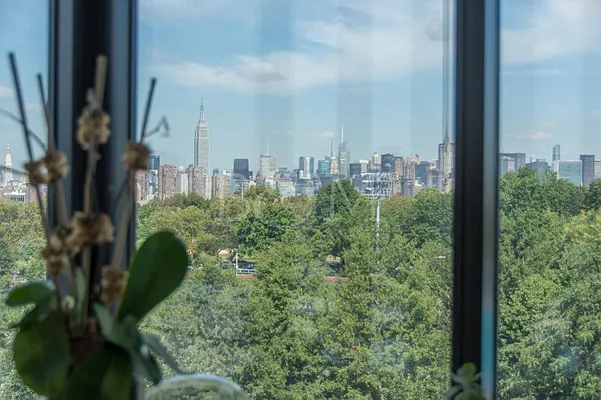 Rented by Brick&Mortar | media 53