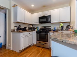 26 Egmont St APT 2, Brookline, MA 02446