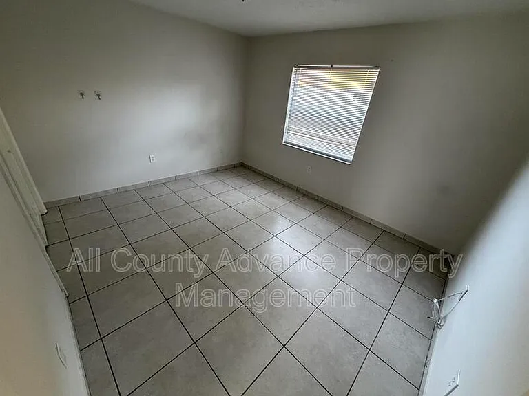 4911 E Temple Heights Rd #4911A — Photo 6