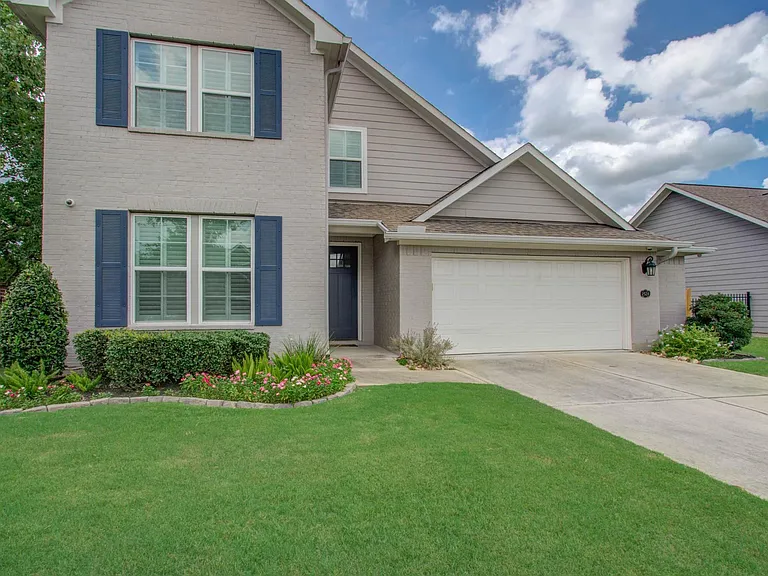 2524 Hagerman Ct — Photo 4