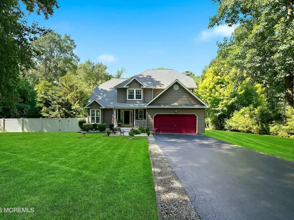 4 Scarlet Oak Court, Jackson, NJ 08527