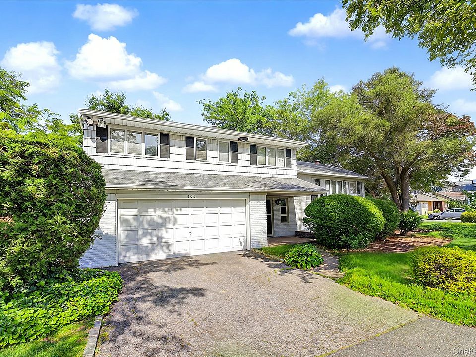 1st image of 105 Serpentine Lane
