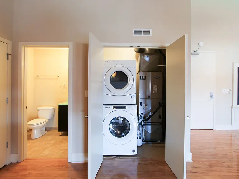 Fifth Avenue School Lofts — Photo 62