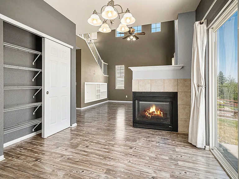 4230 Beautiful Cir — Photo 10