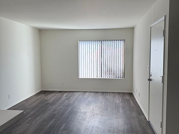 5th image of 14543 Burbank Blvd APT 107