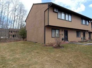 301 Chelsea Cv S, Hopewell Junction, NY 12533