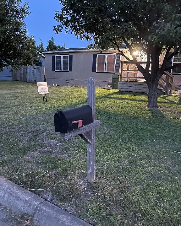1st image of 1336 Wood Dr