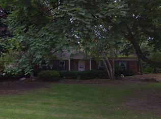 47115 Grasmere Rd, Northville, MI 48167