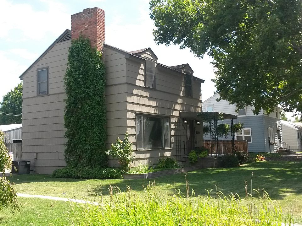 1st image of 220 Barth Ave