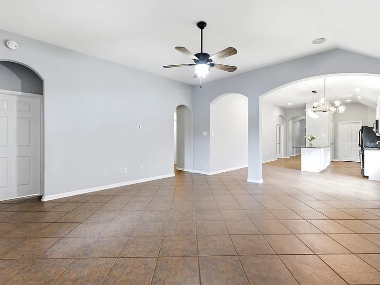 26210 Christen Canyon Ln — Photo 11