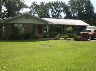 605 N Rangeline St, Bonifay, FL 32425
