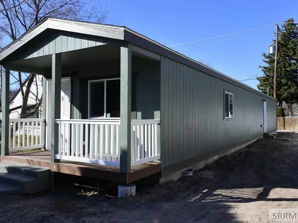 411 8th St, Idaho Falls, ID 83401