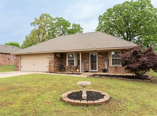 4405 Elm St - Property Image