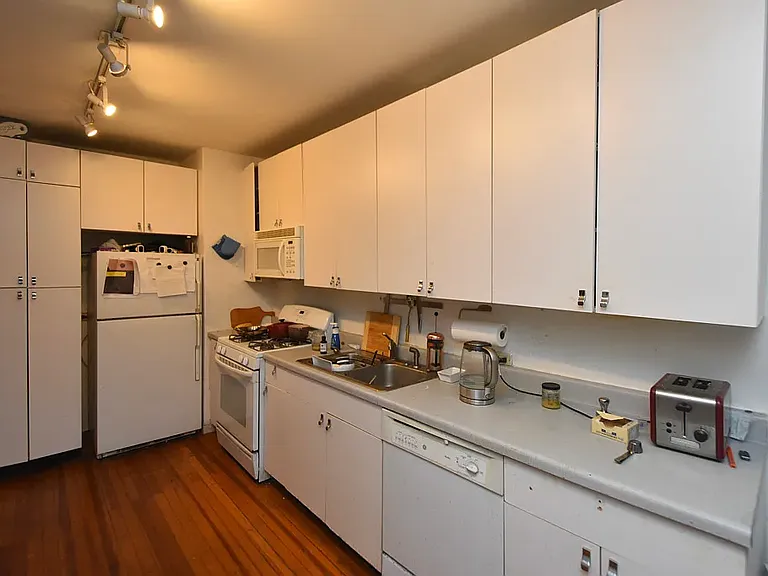 322 W Evergreen Ave #1 — Photo 5