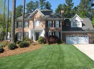 8209 Fountain Park Dr, Raleigh, NC 27613