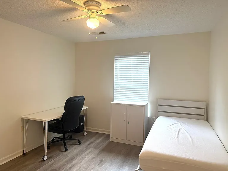 3000 S Adams St #413 — Photo 10