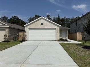 18626 Periwinkle Brook Dr, Crosby, TX 77532