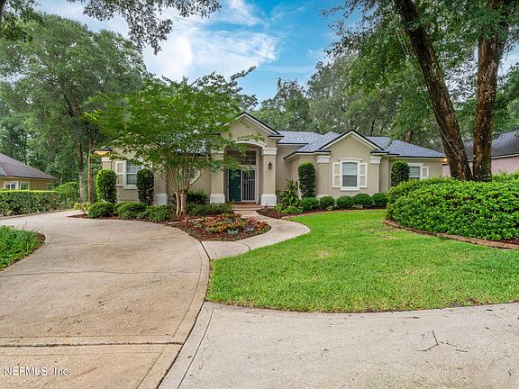 5th image of 1731 COLONIAL Drive